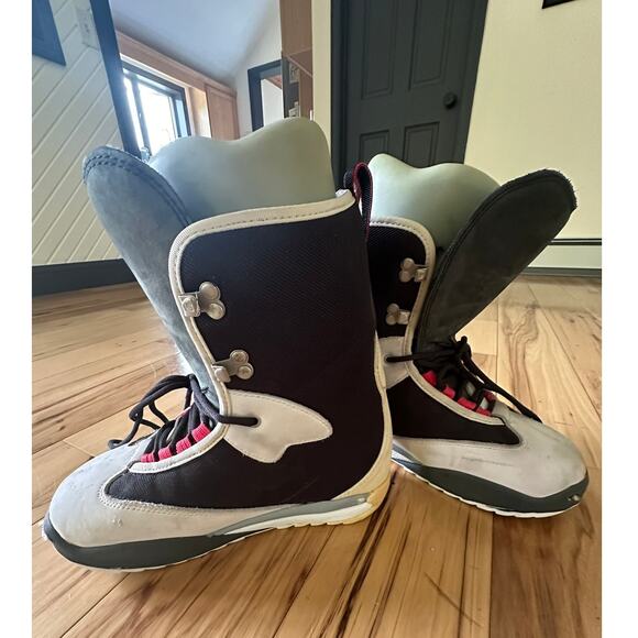 90’s Vintage Burton Freestyle Snowboard Boots Men's size 9 Gray and White - Picture 9 of 10